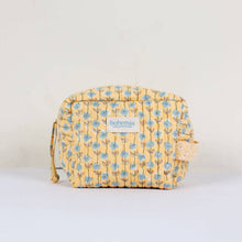  Garland Washbag, Buttermilk